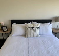 Delicate and Peaceful Bundoora Townhouse 11-R3 - Accommodation Noosa