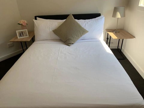 Delicate And Peaceful Bundoora Townhouse 7-R1 - Accommodation Noosa 1