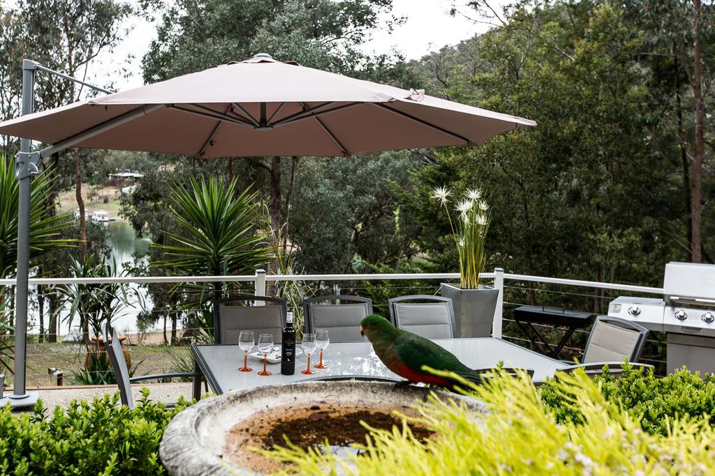 Lake Eildon ACT Accommodation Noosa