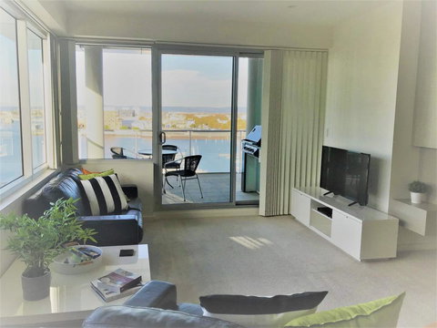 Dolphin View At Spinnaker - Accommodation Noosa 1