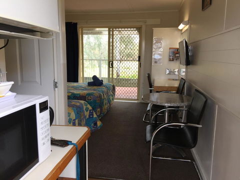 Donald Riverside Motel - Accommodation Noosa 3