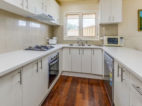 Exclusive Handy Holiday House - Accommodation Noosa 2