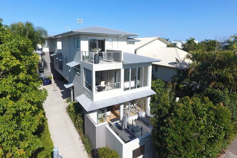 Fabulous 3 Bedroom Noosa Townhouse - Accommodation Noosa 0