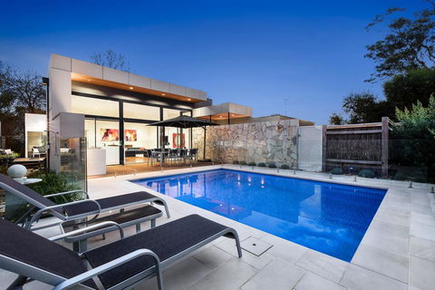 FAIRSEA RETREAT - RYE - Accommodation Noosa 0