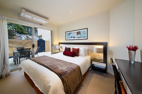 Falls Mountain Retreat Blue Mountains - Accommodation Noosa 2