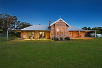 Book Canyonleigh Accommodation Vacations Accommodation Noosa Accommodation Noosa