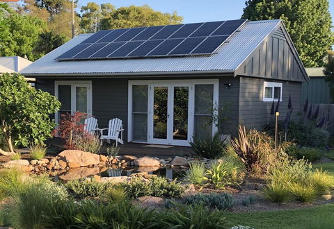 Fig Tree Cottage - Accommodation Noosa 0