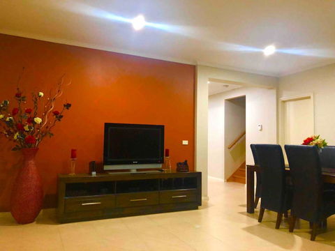 Golf View Charm - Accommodation Noosa 0