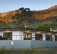 Golton in the Gap - Accommodation Noosa