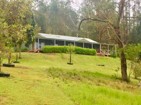 Grand View Holiday Home - Accommodation Noosa 0