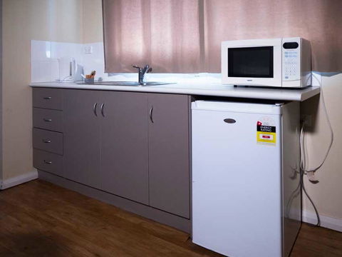 Great Western Travel Village - Accommodation Noosa 1