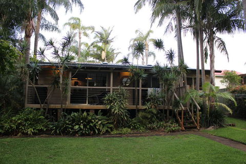 Hidden Oasis Pet Friendly In Anna Bay - Accommodation Noosa 0
