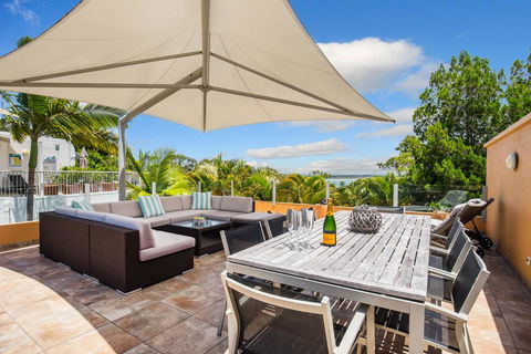 Hidden Rainforest Oasis, Little Cove - Accommodation Noosa 1