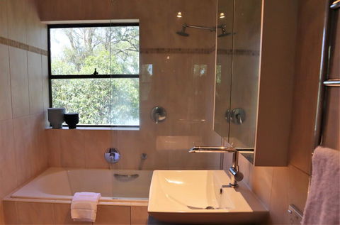 High Five @ Laguna Vista - Accommodation Noosa 3