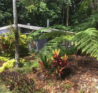 Honeybee House - Accommodation Noosa