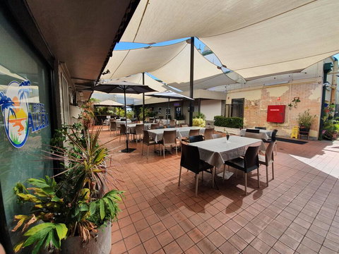 Hotel Allen - Accommodation Noosa 1