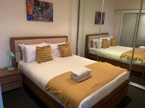 JOLI Opposite MCG And Botanical Gardens - Accommodation Noosa 2