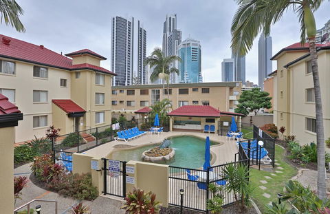 K Resort Surfers Paradise Apartments - Accommodation Noosa 3