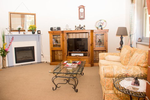Kimba Travellers' Haven - Accommodation Noosa 0