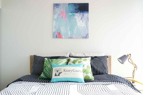 KOZYGURU BRISBANE CITY HIGHRISE 1BED APT SPIRE QBN550-2501 - Accommodation Noosa 1