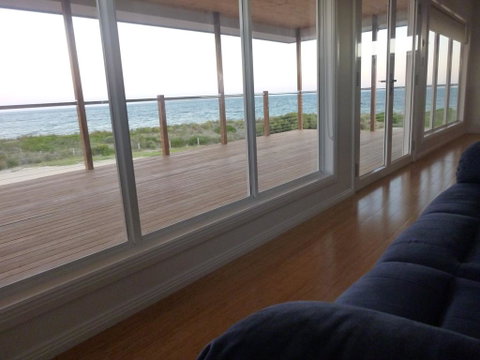 Lincoln View Holiday House - Accommodation Noosa 2