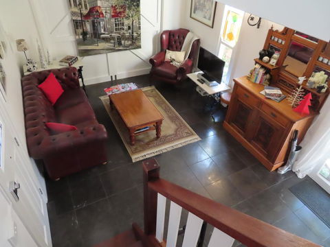 Maison De May Boutique Bed & Breakfast - Accommodation Noosa 3