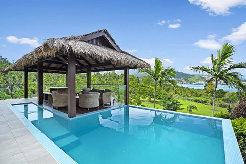Mandalay Luxury Retreat - Accommodation Noosa 1