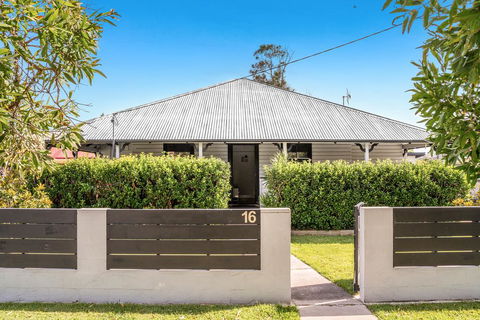 Marvell House - Accommodation Noosa 1