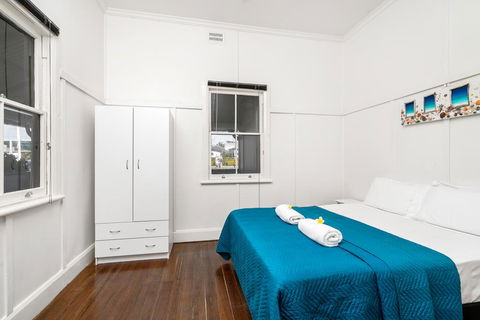 Marvell House - Accommodation Noosa 2