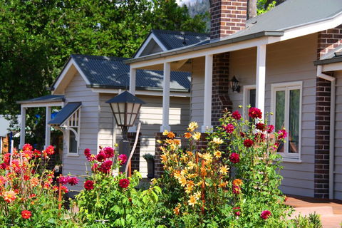 Marysville Garden Cottages - Accommodation Noosa 0