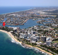 Maui 6 - 2 BDRM Apt on Parkyn Pde - Accommodation Noosa