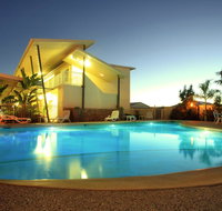 Mayfair Motel - Accommodation Noosa