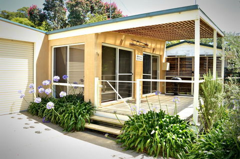 Metung Cottage - Accommodation Noosa 2