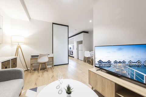 Modern Apartments Manhattan @ Southern Cross - Accommodation Noosa 1