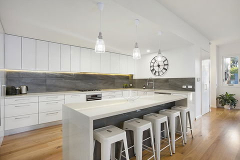 Moonah Beachside Retreat - Accommodation Noosa 3