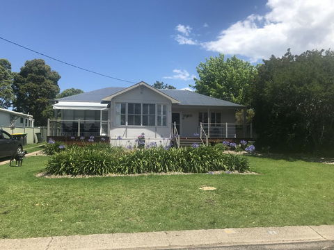 Moruya Holiday House - Accommodation Noosa 1