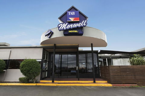 Morwell Hotel - Accommodation Noosa 0