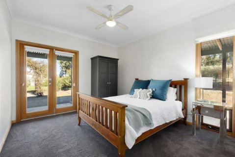 Moss's Place - Accommodation Noosa 2