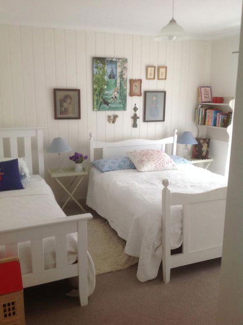 Mozzas - Accommodation Noosa 2
