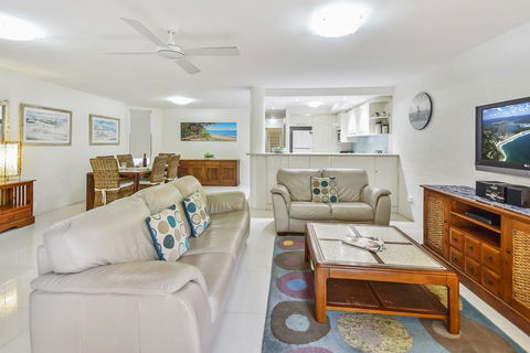 Naousa II - Accommodation Noosa 1