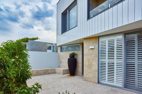 The Urban Beach House - Accommodation Noosa 18
