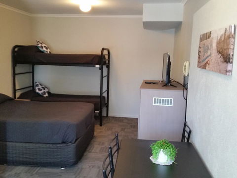Mandurah Foreshore Motel - Accommodation Noosa 12