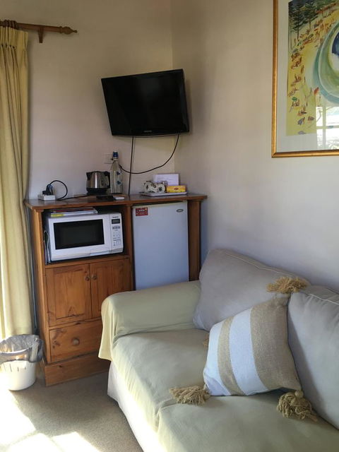 RoseMoore Bed & Breakfast - Accommodation Noosa 6