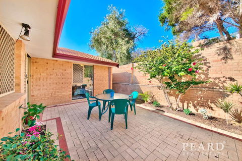 Scarborough Beach, Perth - Sun & Surf Villa - Accommodation Noosa 12
