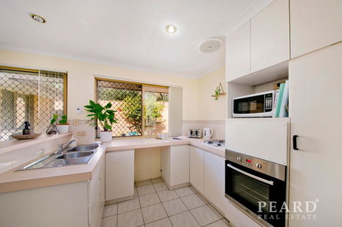 Scarborough Beach, Perth - Sun & Surf Villa - Accommodation Noosa 8
