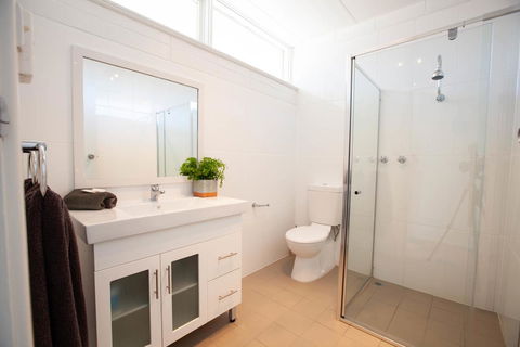 EUCLA MOTOR HOTEL - Accommodation Noosa 1