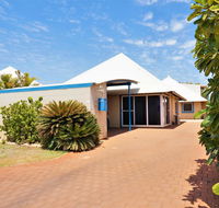 Osprey Holiday Village Unit 119 - Close to the pool - Accommodation Noosa