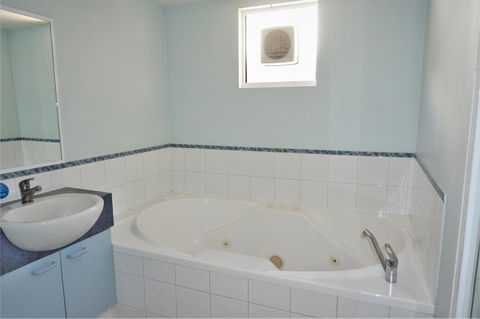 Osprey Holiday Village Unit 120 - Plenty Of Room For A Large Family - Accommodation Noosa 13