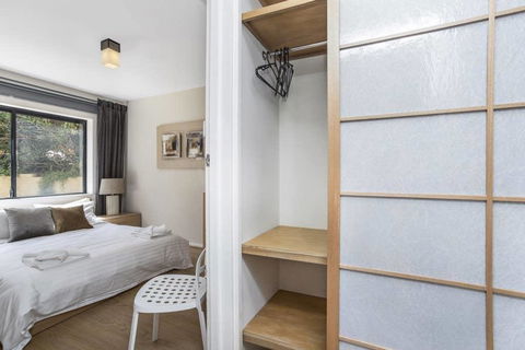 Gorgeous 26 1 Bed Designer Fitout Perfect Location - Accommodation Noosa 43
