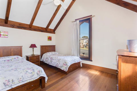 100 On South Callan Apartments - Accommodation Noosa 12